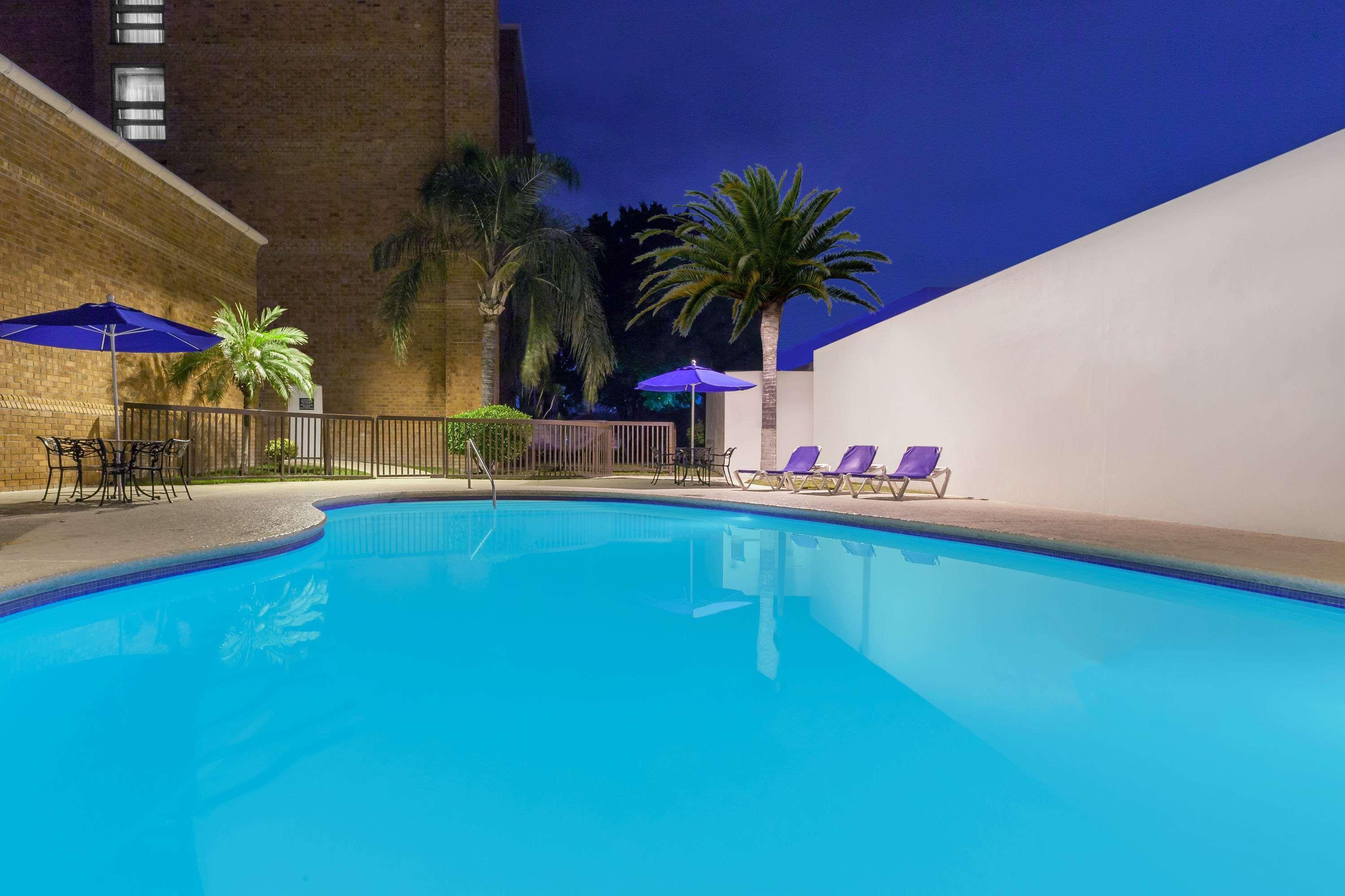 Wyndham Garden Monterrey Norte San Nicolas de los Garza Екстер'єр фото