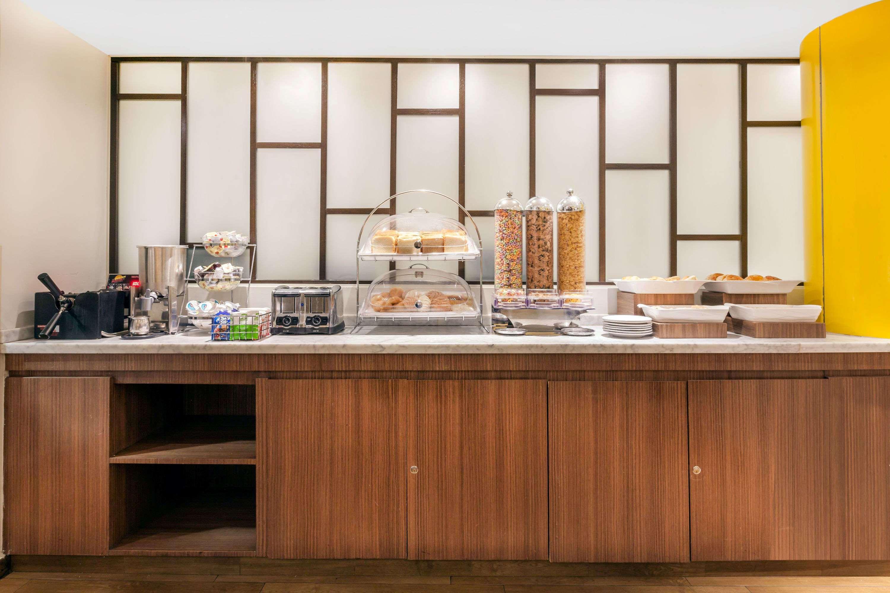 Wyndham Garden Monterrey Norte San Nicolas de los Garza Екстер'єр фото