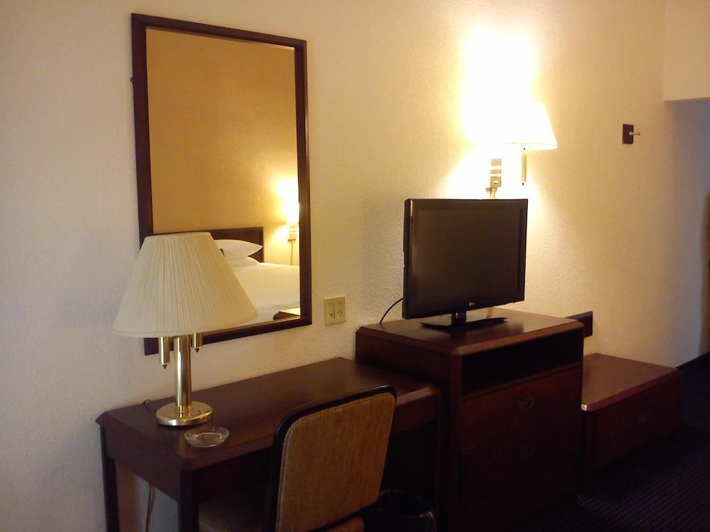 Wyndham Garden Monterrey Norte San Nicolas de los Garza Екстер'єр фото